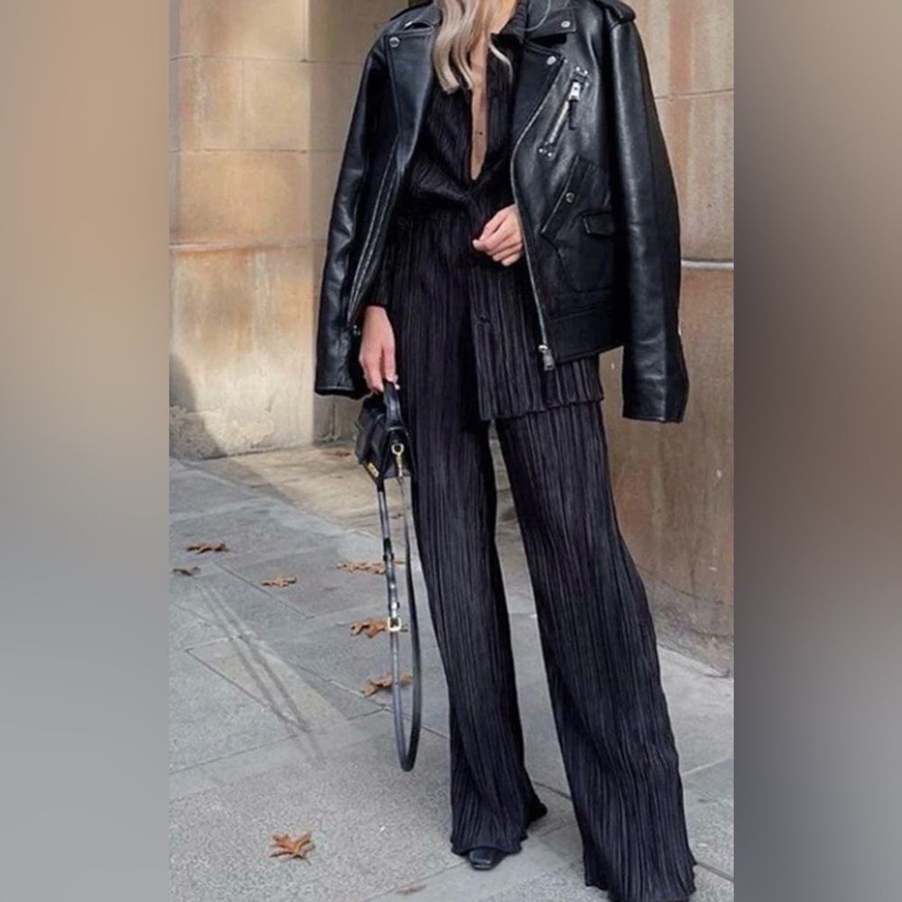 Black  plisse set
